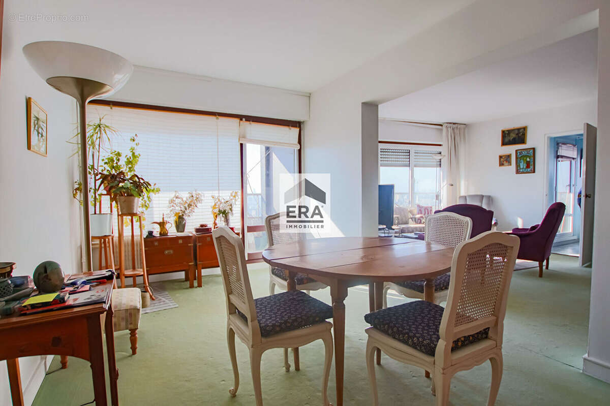 Appartement à PARIS-13E
