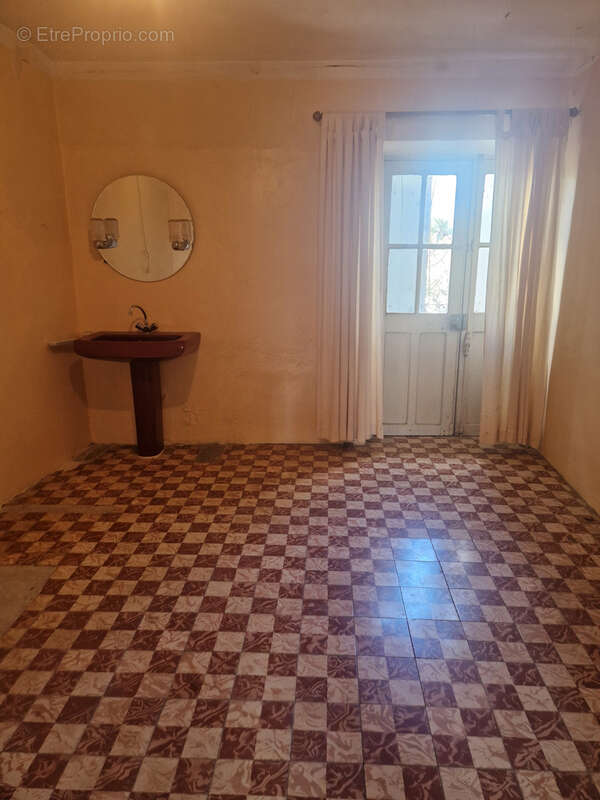 Maison à POUZOLS-MINERVOIS