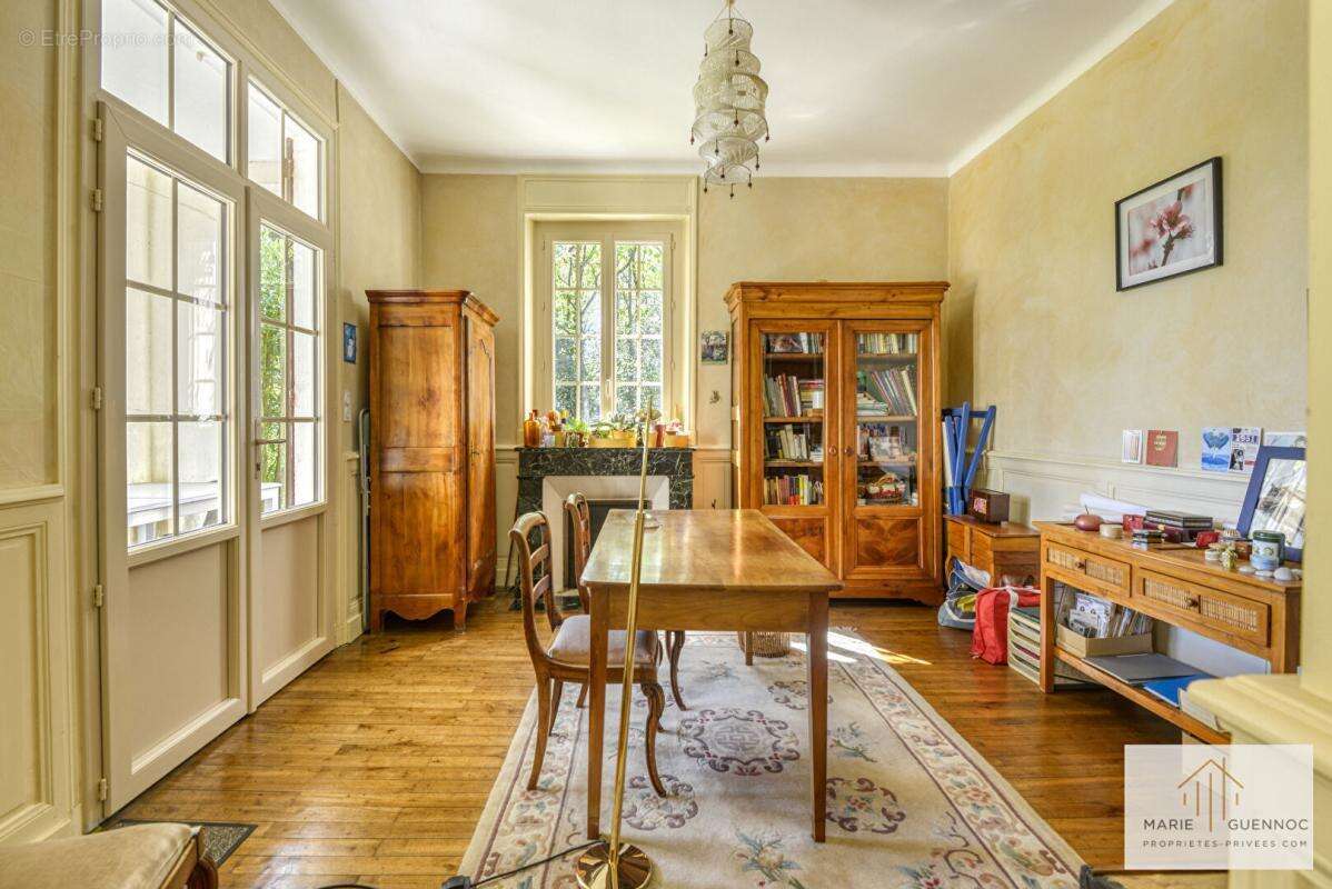 Maison à HAUTE-GOULAINE