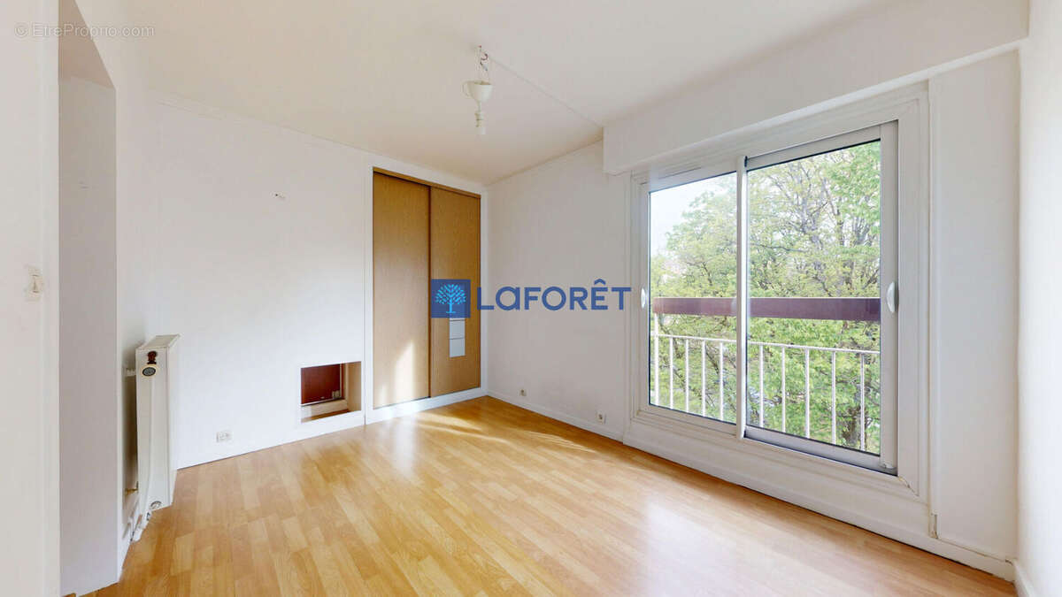 Appartement à ATHIS-MONS