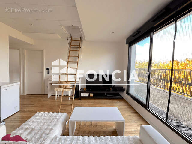 Appartement à BUSSY-SAINT-GEORGES