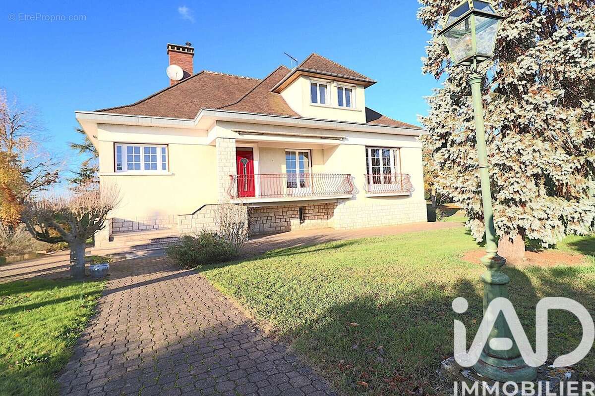 Photo 2 - Maison à SAINT-DYE-SUR-LOIRE