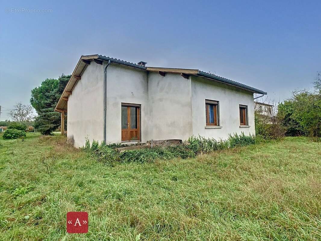 Maison à BUZET-SUR-TARN