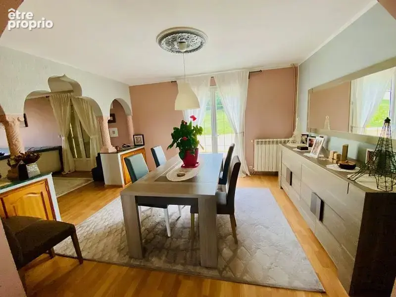 Maison 7 pièces 173 m² à vendre à Courtois-Sur-Yonne (89100) - photo 3