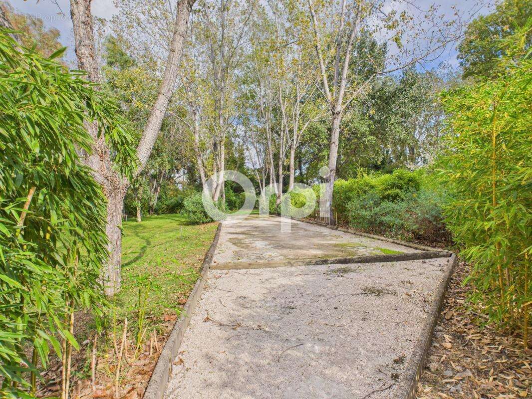 Appartement à MANDELIEU-LA-NAPOULE