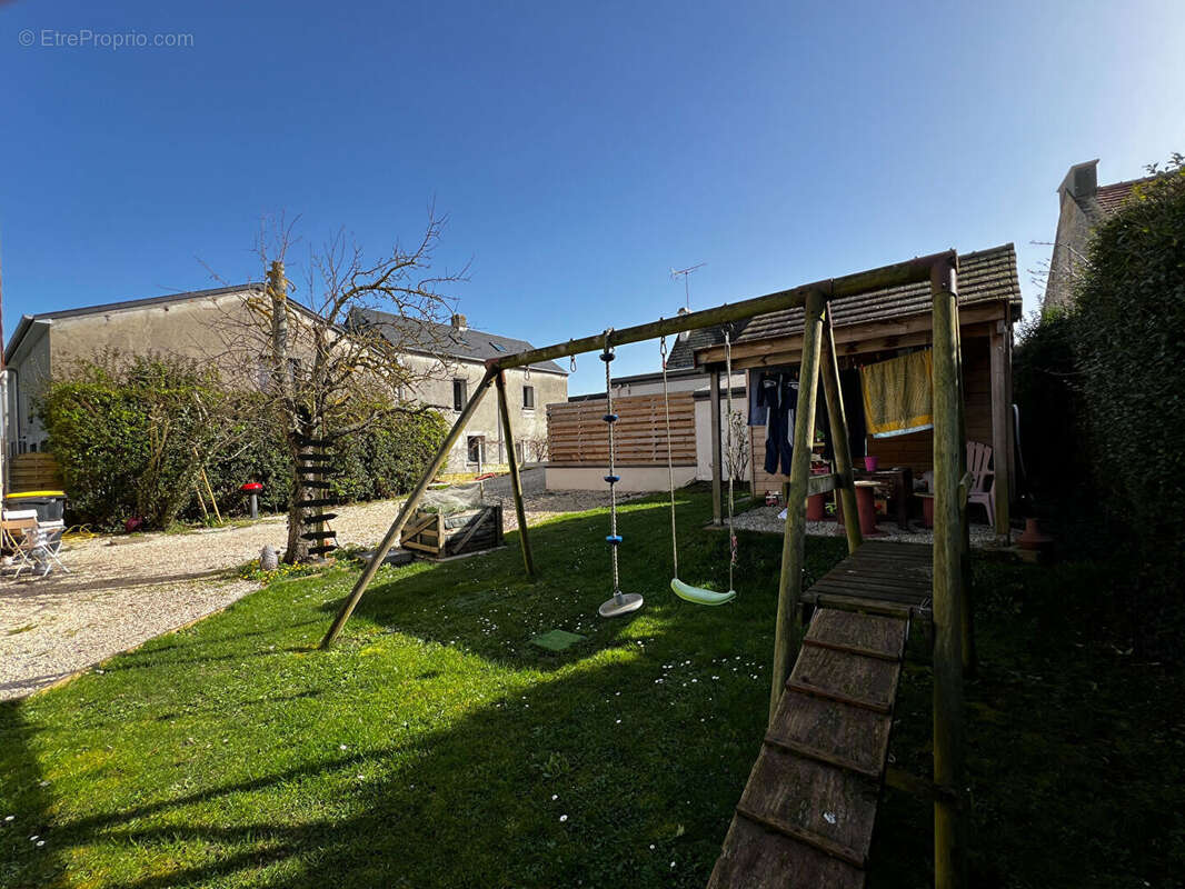 Maison à FONTENAY-LE-MARMION