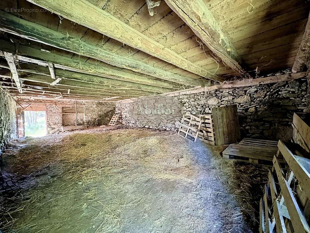 Maison à CAMPAN