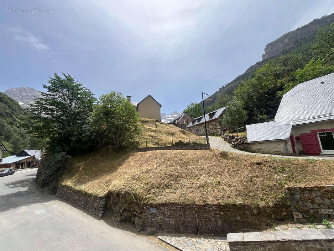 Au cœur de Gavarnie : 170 m2, 3 logements indépendants, fort potentiel locatif ! - photo 35