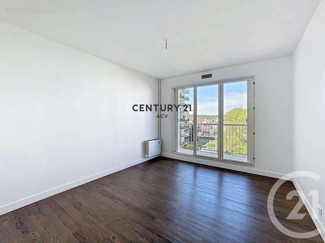 Appartement à MAISONS-ALFORT