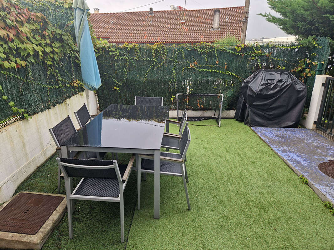 Appartement à URRUGNE