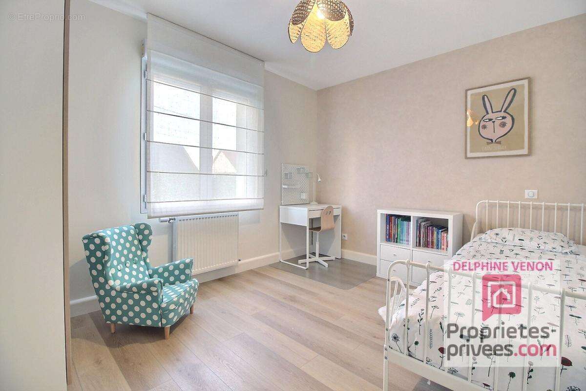 Maison à CHATEAUNEUF-SUR-LOIRE