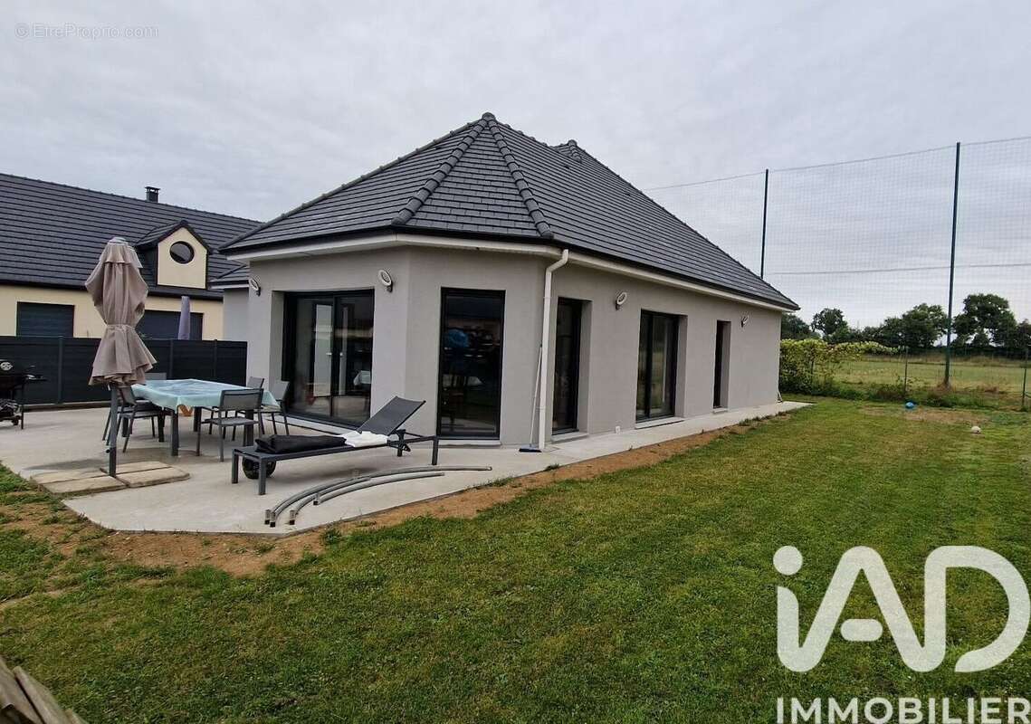 Photo 3 - Maison à SAINT-LAURENT-DE-BREVEDENT