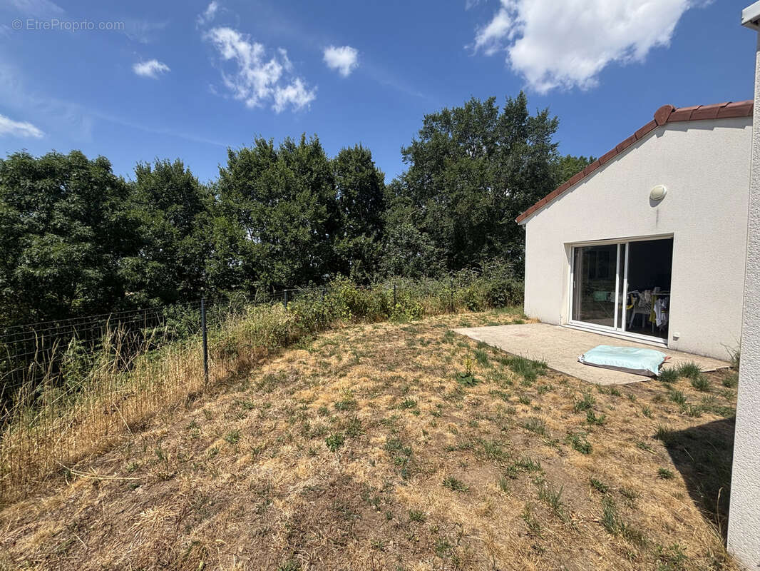 Maison très recente - photo 9