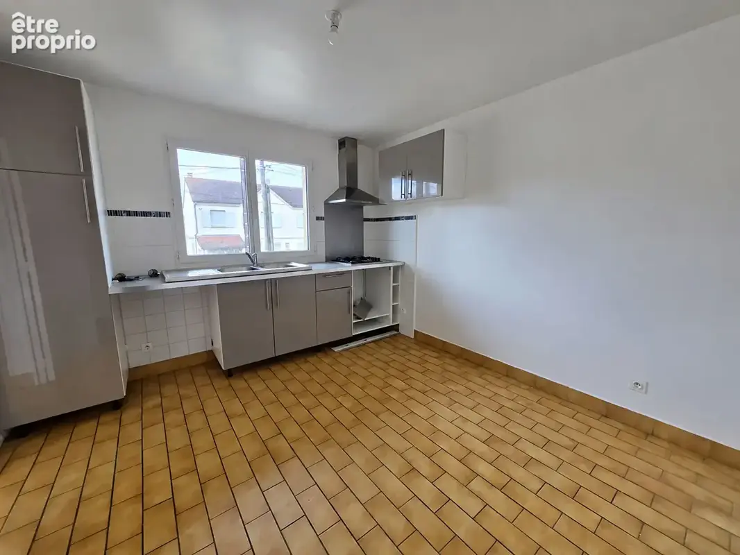Maison 6 pièces à vendre à Sainte Geneviève des Bois - photo 4