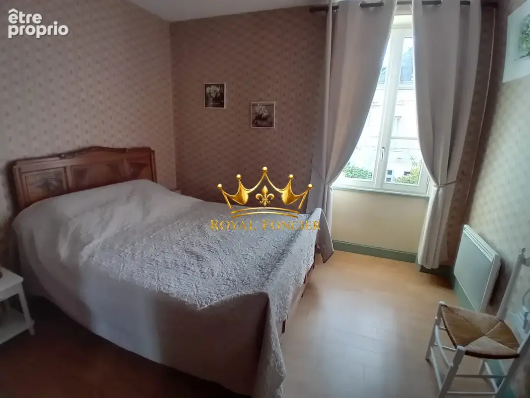 Etage : Chambre 2 