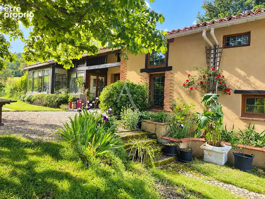 Photo Maison à Lafrancaise au prix de 485 000€