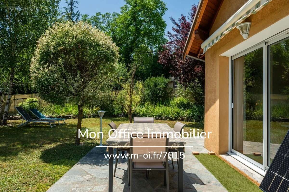 Référence : 7015-EBO. - Maison 4 pièces 160 m2 avec jardin proche plan d'eau - photo 2
