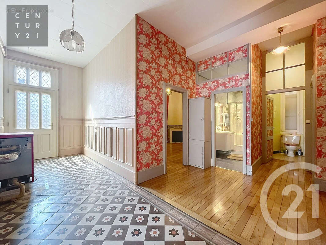 Maison 261 m² à Bar-Sur-Seine  - photo 8