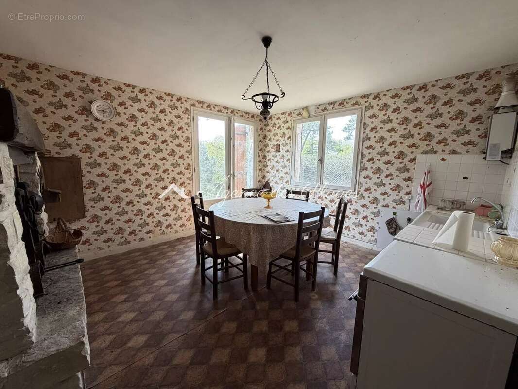 Maison à MESCHERS-SUR-GIRONDE