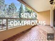 Appartement à BORMES-LES-MIMOSAS