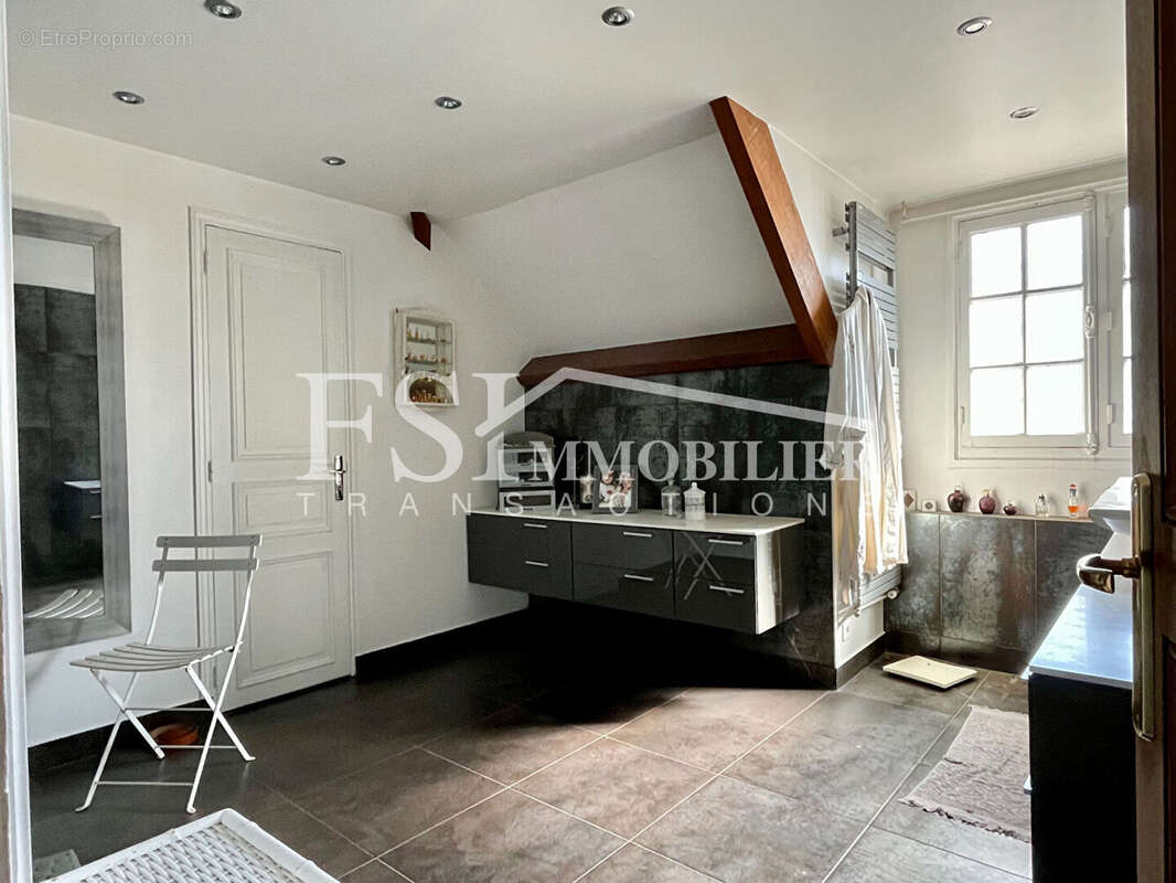 Maison à SAINT-LEU-LA-FORET