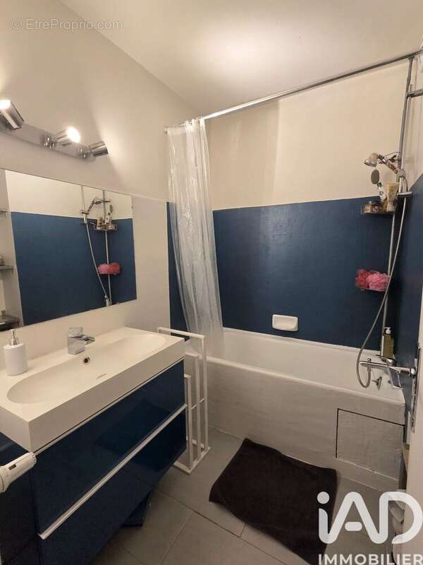 Photo 9 - Appartement à CALUIRE-ET-CUIRE