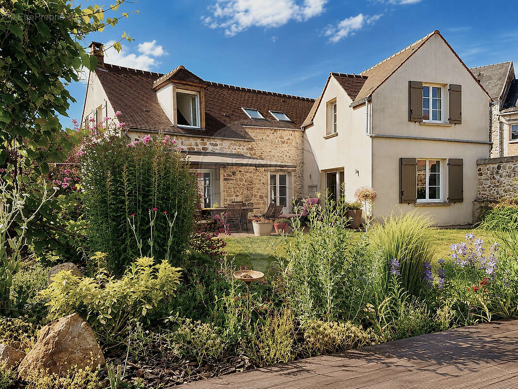 Maison à SENLIS