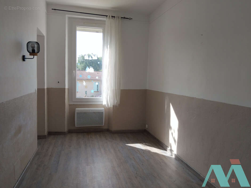 Appartement T4 de 85 m2 à vendre - photo 8