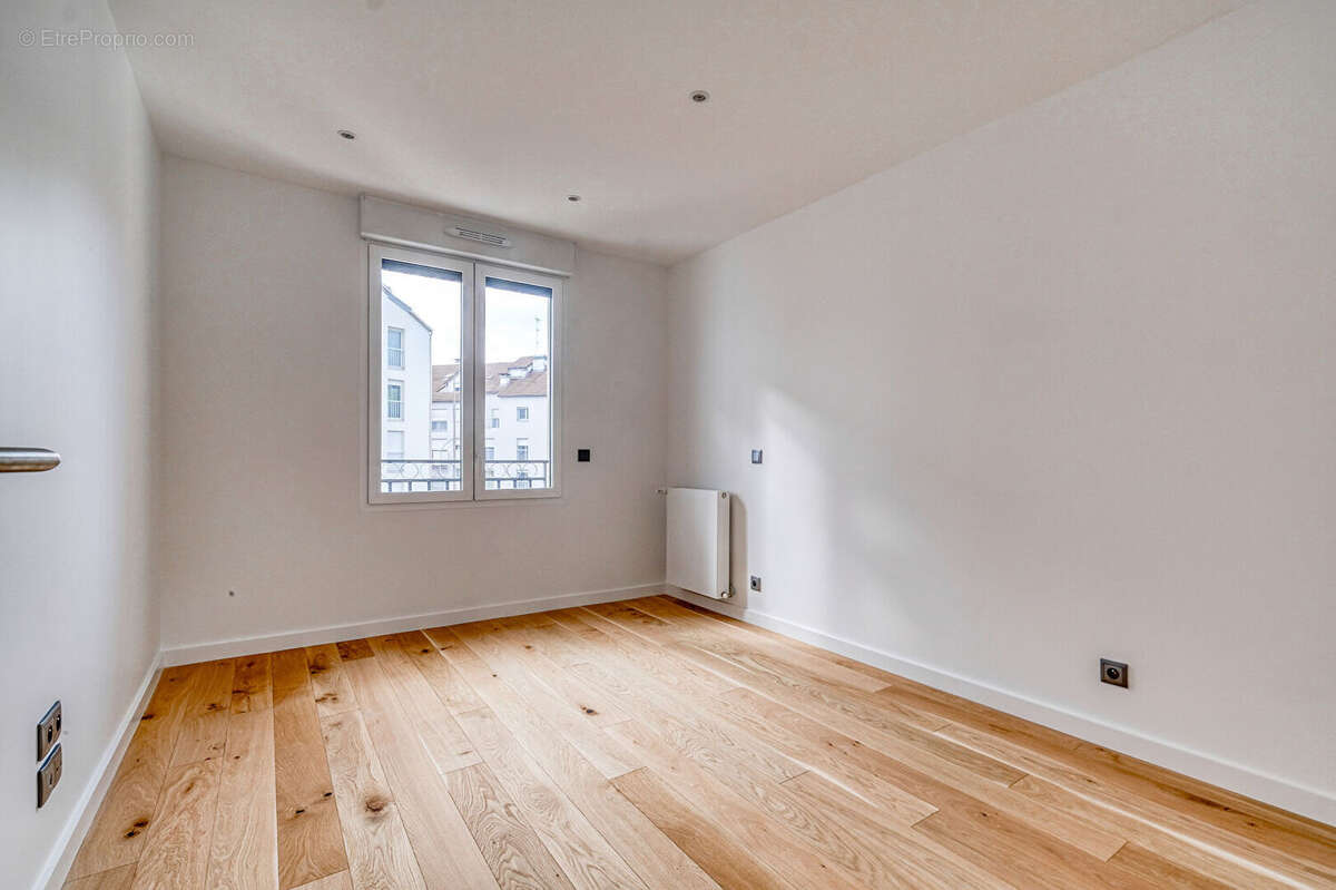 Appartement à BRY-SUR-MARNE