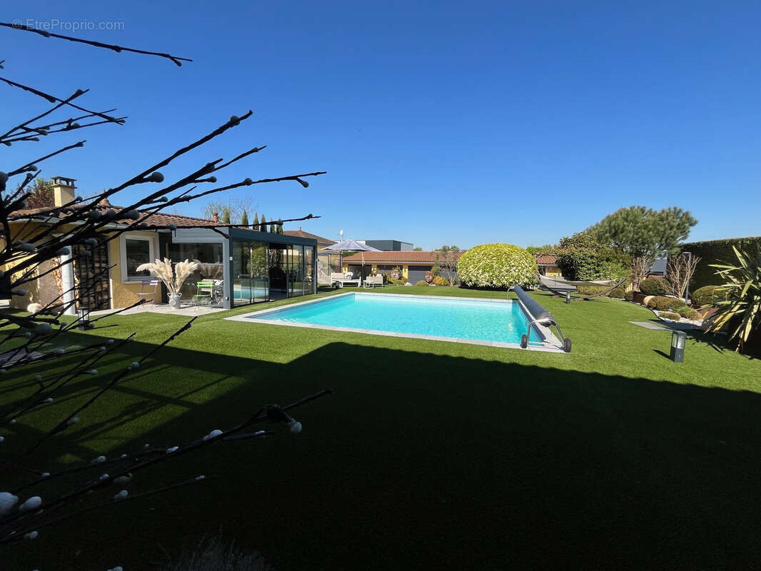 Maison à MONTMERLE-SUR-SAONE