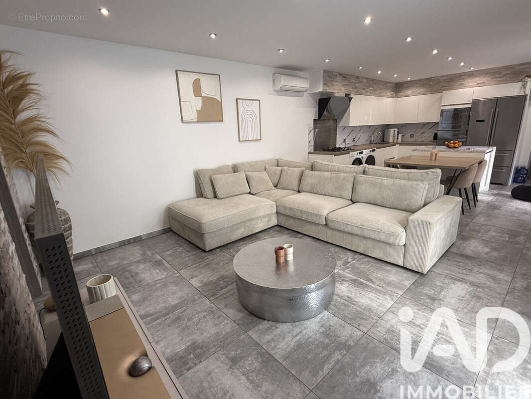 Photo 2 - Appartement à LA VALETTE-DU-VAR