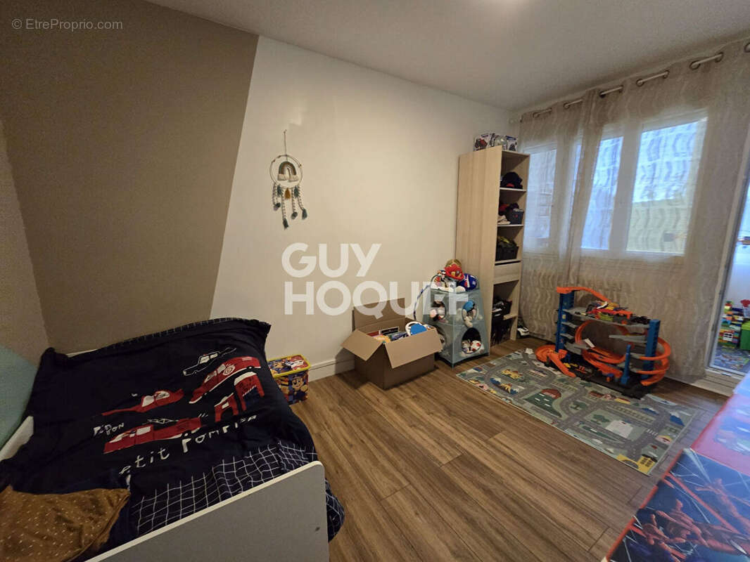 Appartement à MILLY-LA-FORET