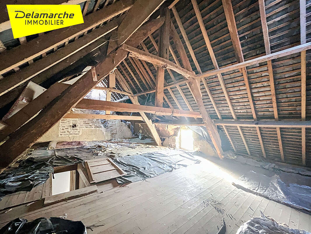 Maison à QUETTREVILLE-SUR-SIENNE