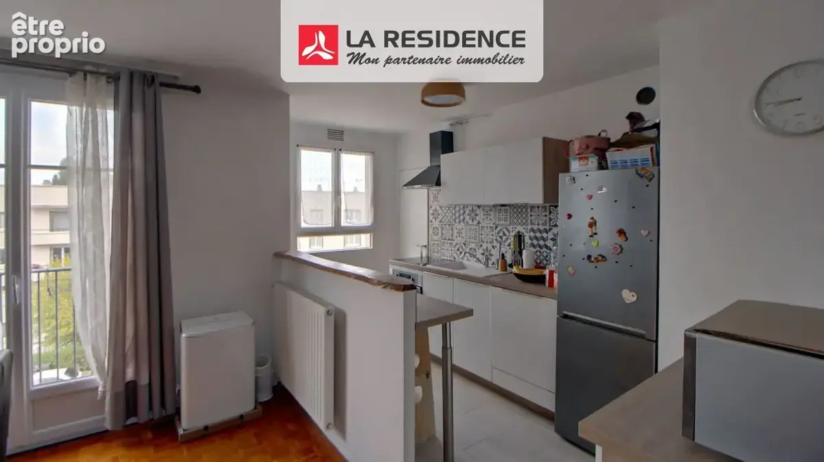Appartement 3 pièces 63 m² à vendre à Les Clayes-Sous-Bois (78340) - photo 2