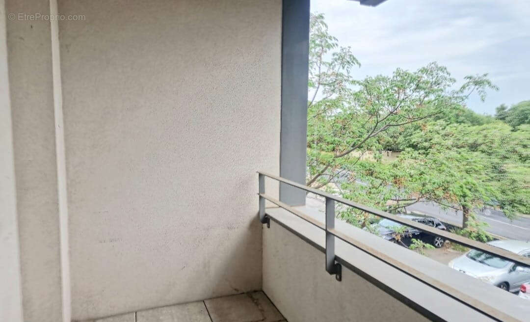 Appartement à JUVIGNAC