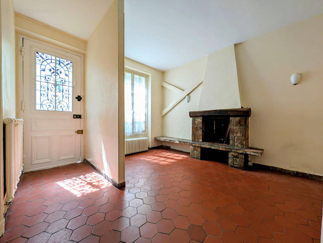 Maison à MAISONS-LAFFITTE