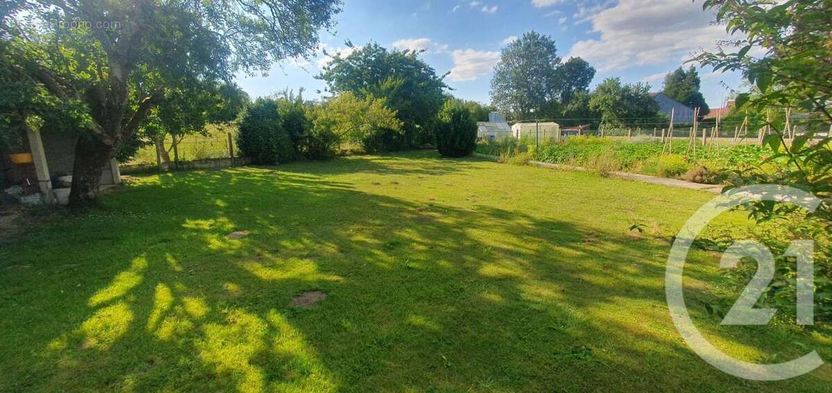 Maison à BEAURAINVILLE