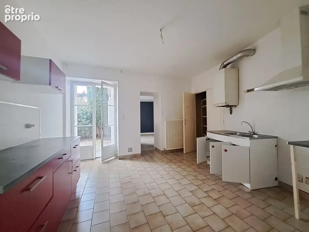 Appartement 268 m² à vendre à Chatellerault (86100) - photo 9