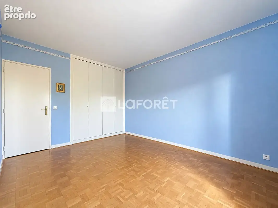 Grand t3 avec balcon traversant metro cuire - photo 5