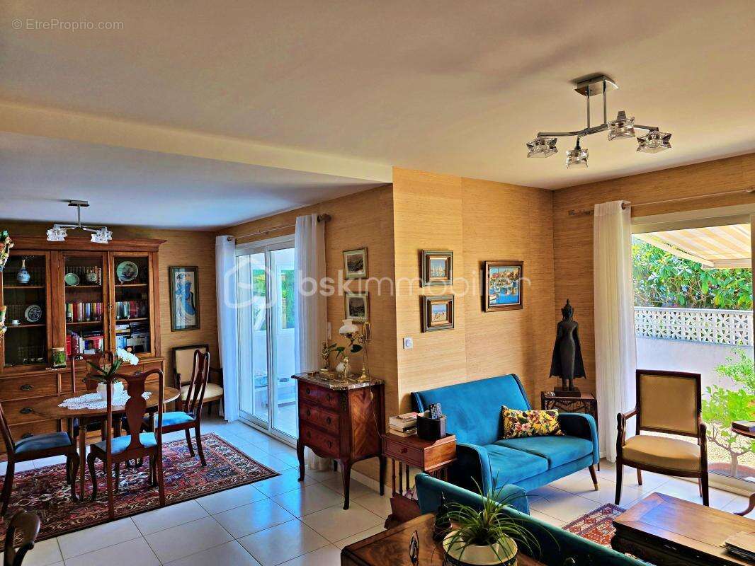 Maison à CARRY-LE-ROUET