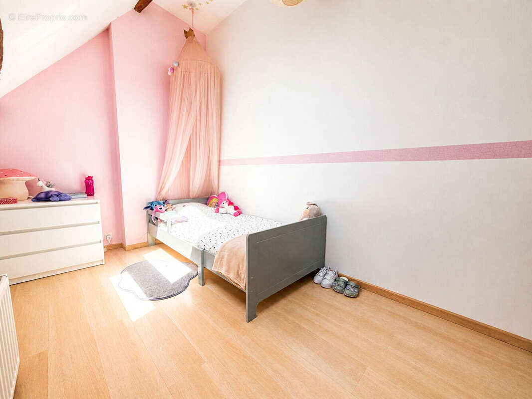 Appartement à LA VILLE-DU-BOIS