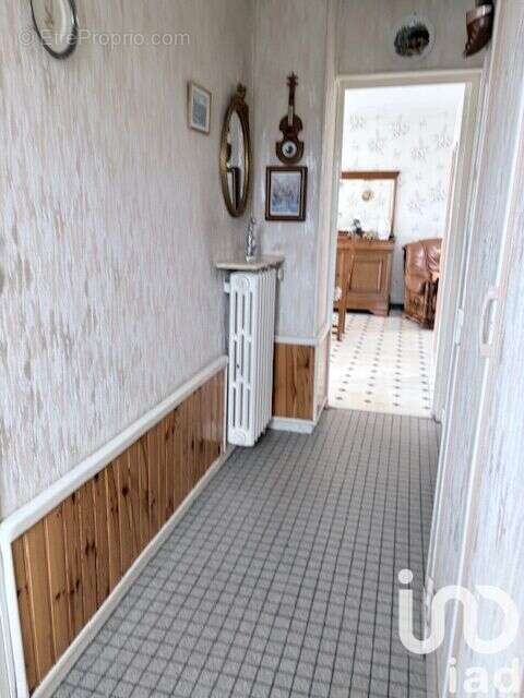 Photo 7 - Maison à SAINT-ETIENNE-DU-ROUVRAY