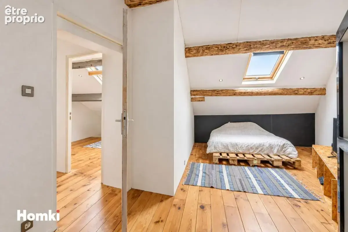 Appartement T3 de 84,94 m² à Bagnols-sur-Cèze 30200, Avenue Général de Gaulle - photo 8
