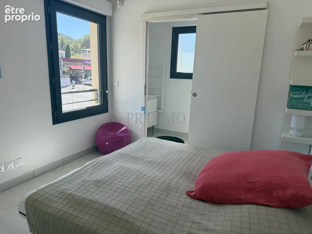 Le dramont magnifique 2p avec garage 200m de la mer - photo 8