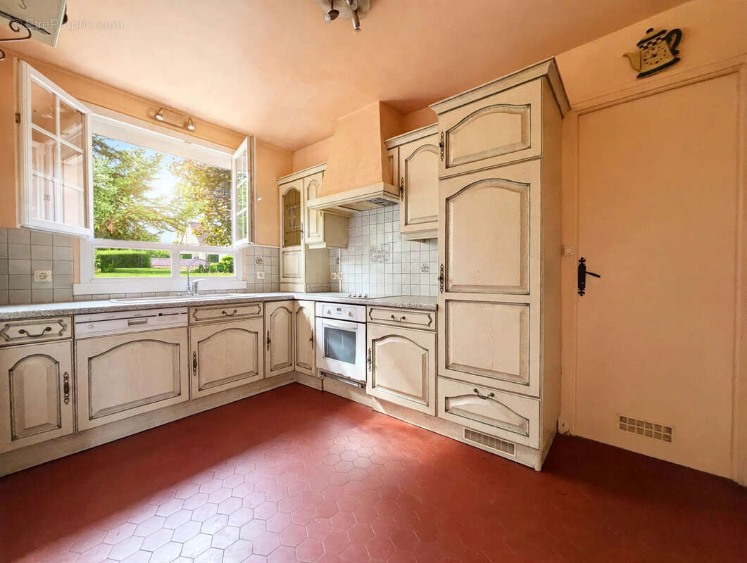 Maison 125m2 Plain-pied Verrières-le-Buisson - photo 5