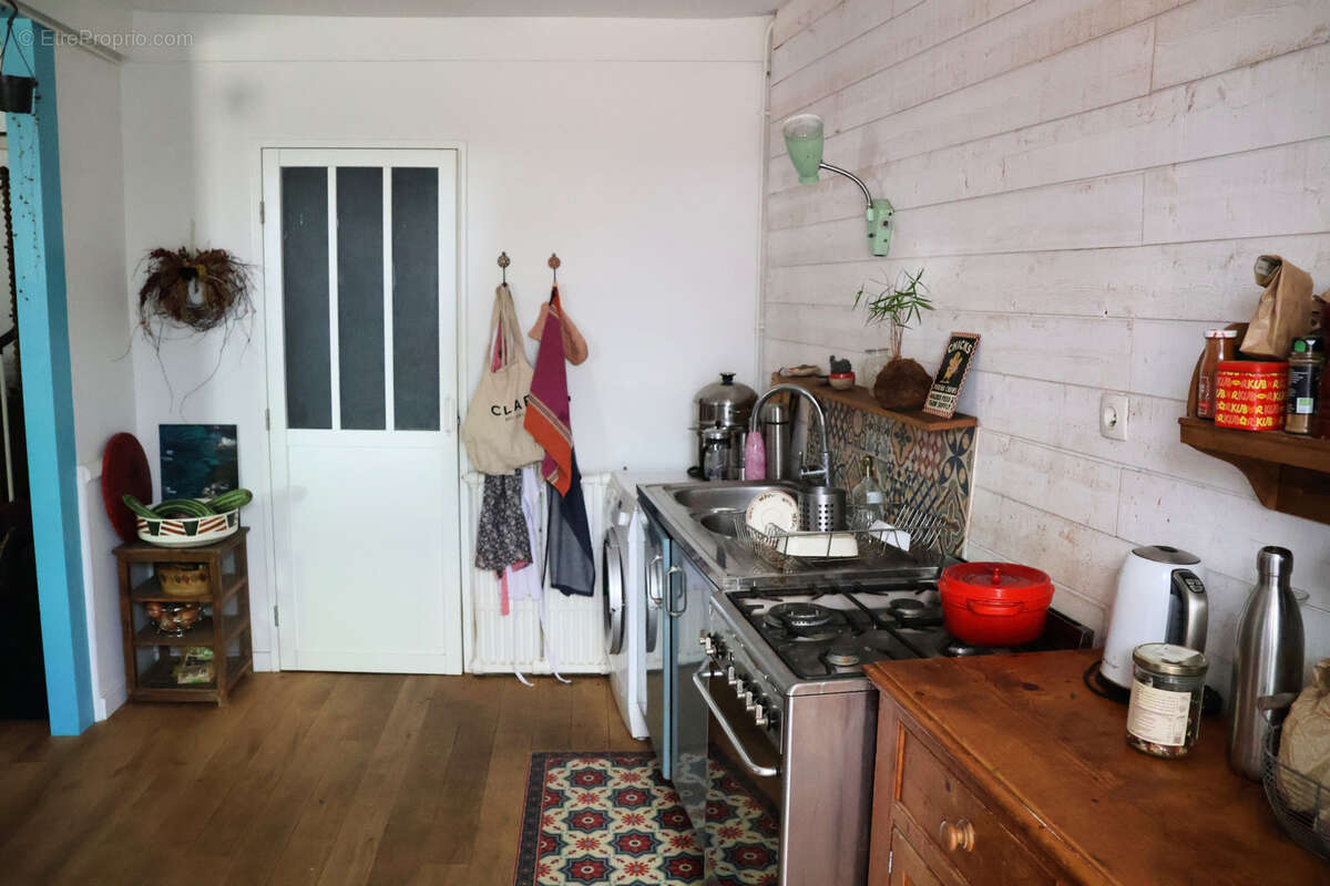 Maison-appartement, à RENNES, quartier Nord - Saint-Martin / 4 chambres et cour-terrasse privative - photo 6