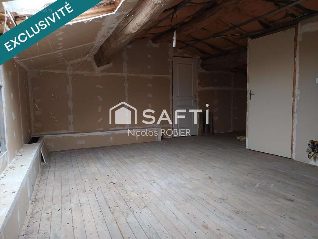 Maison 155 m² à Epannes  - photo 9