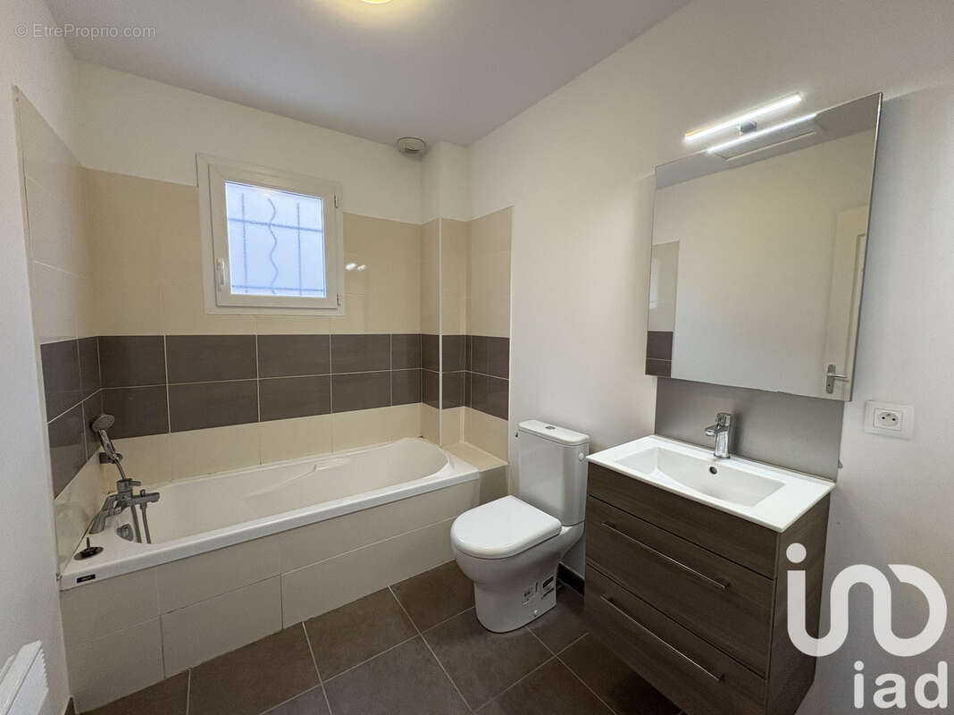 Photo 9 - Maison à MONTBERON