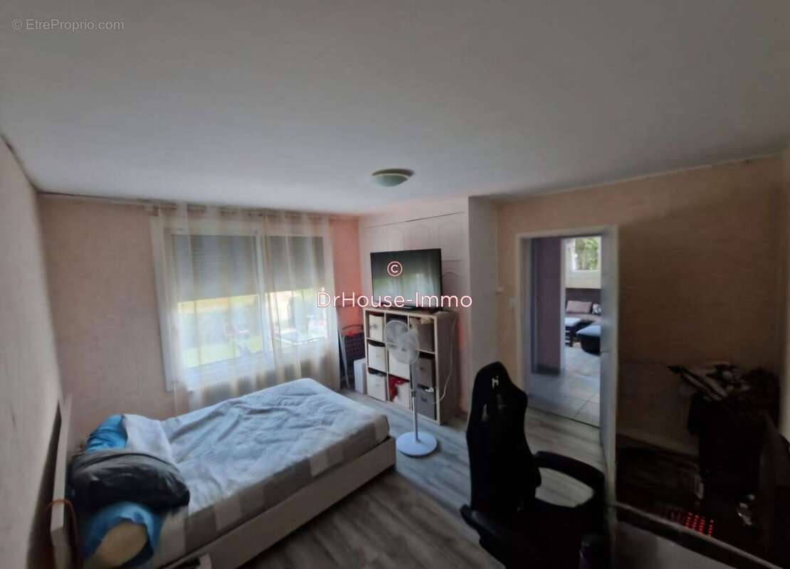 Maison à COULOUNIEIX-CHAMIERS