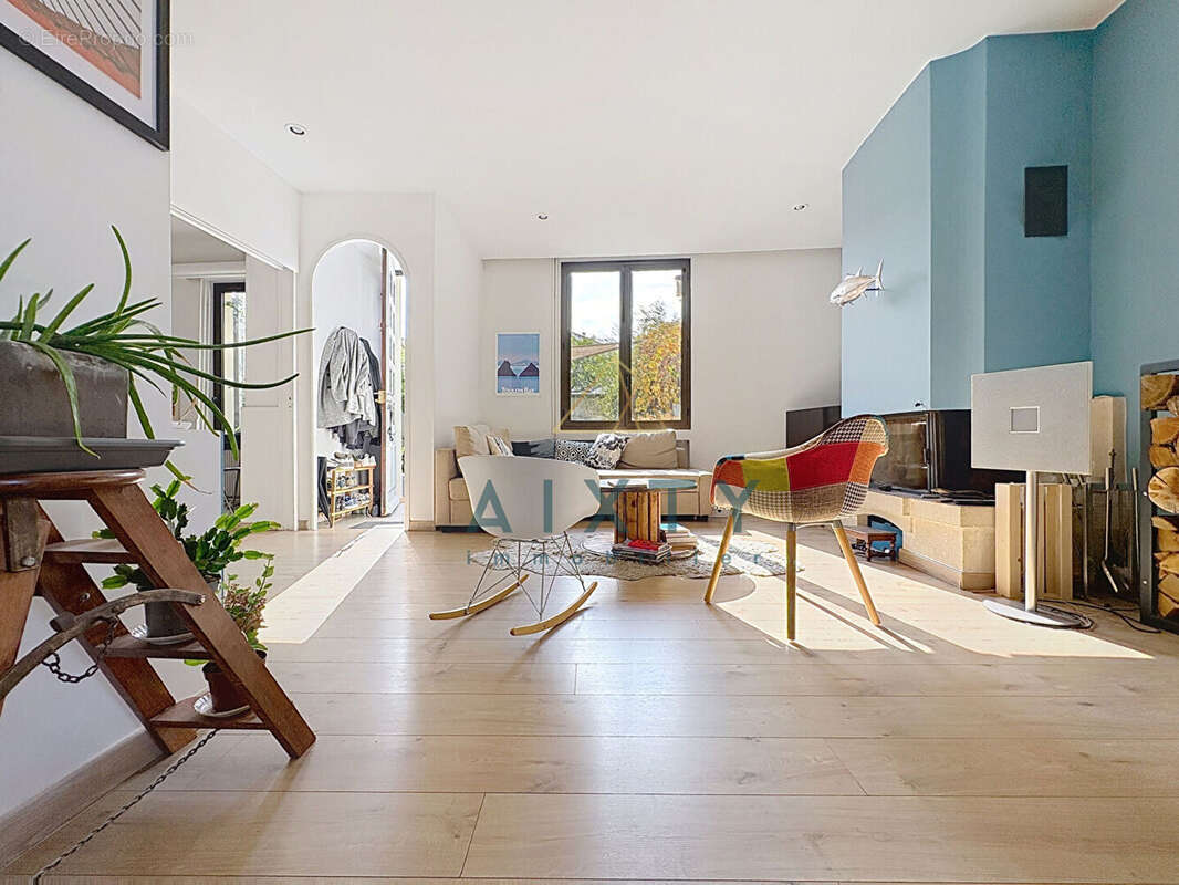 Maison à MARSEILLE-9E